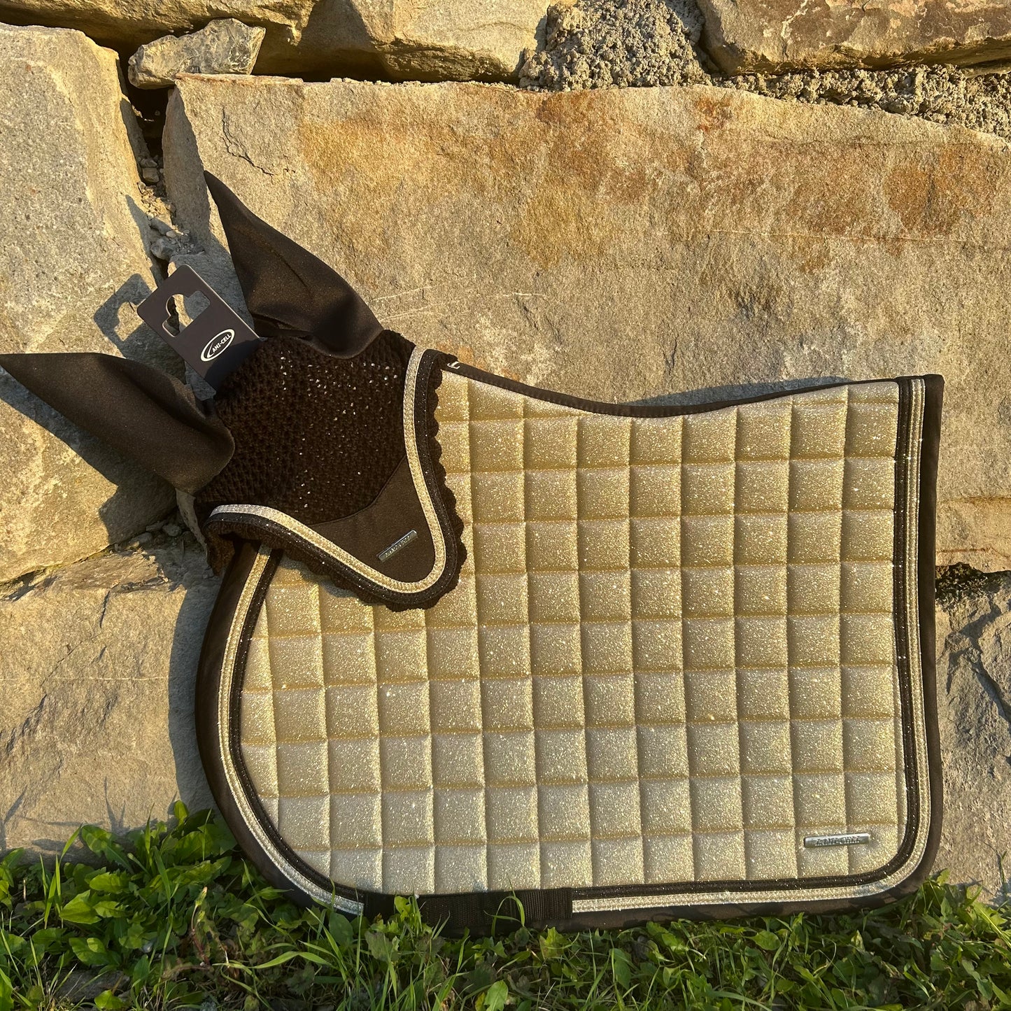 Bonnet noir/or ~ LAMI CELL Sparkling