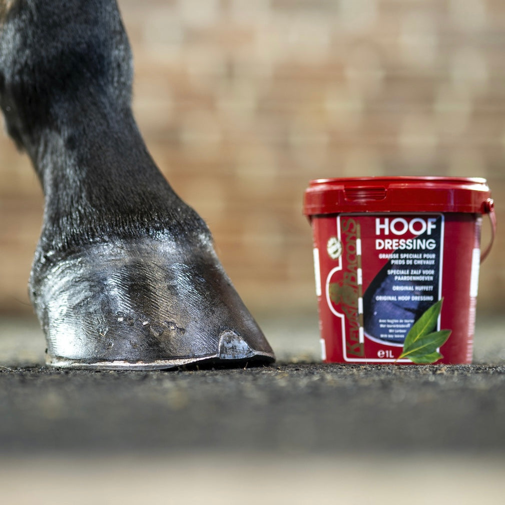 Onguent noir pour sabots 1L ~ KEVIN BACON’S Hoof Dressing