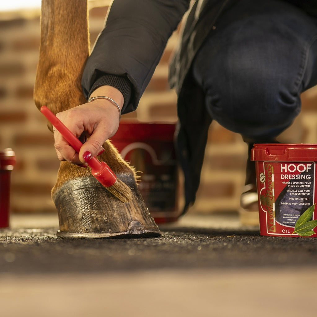 Hoof Dressing Original Kevin Bacon's ~ Onguent blond pour sabots 1L