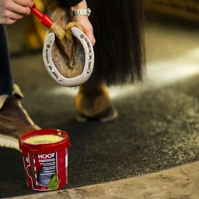 Hoof Dressing Original Kevin Bacon's ~ Onguent blond pour sabots 1L
