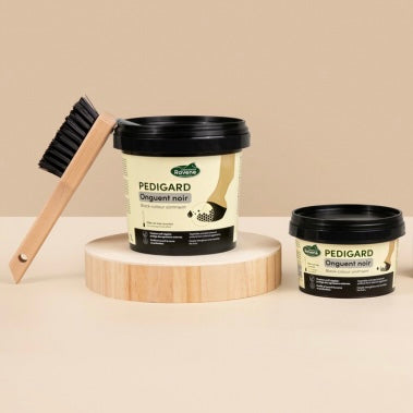 Onguent noir pour sabots ~ RAVENE Pedigard