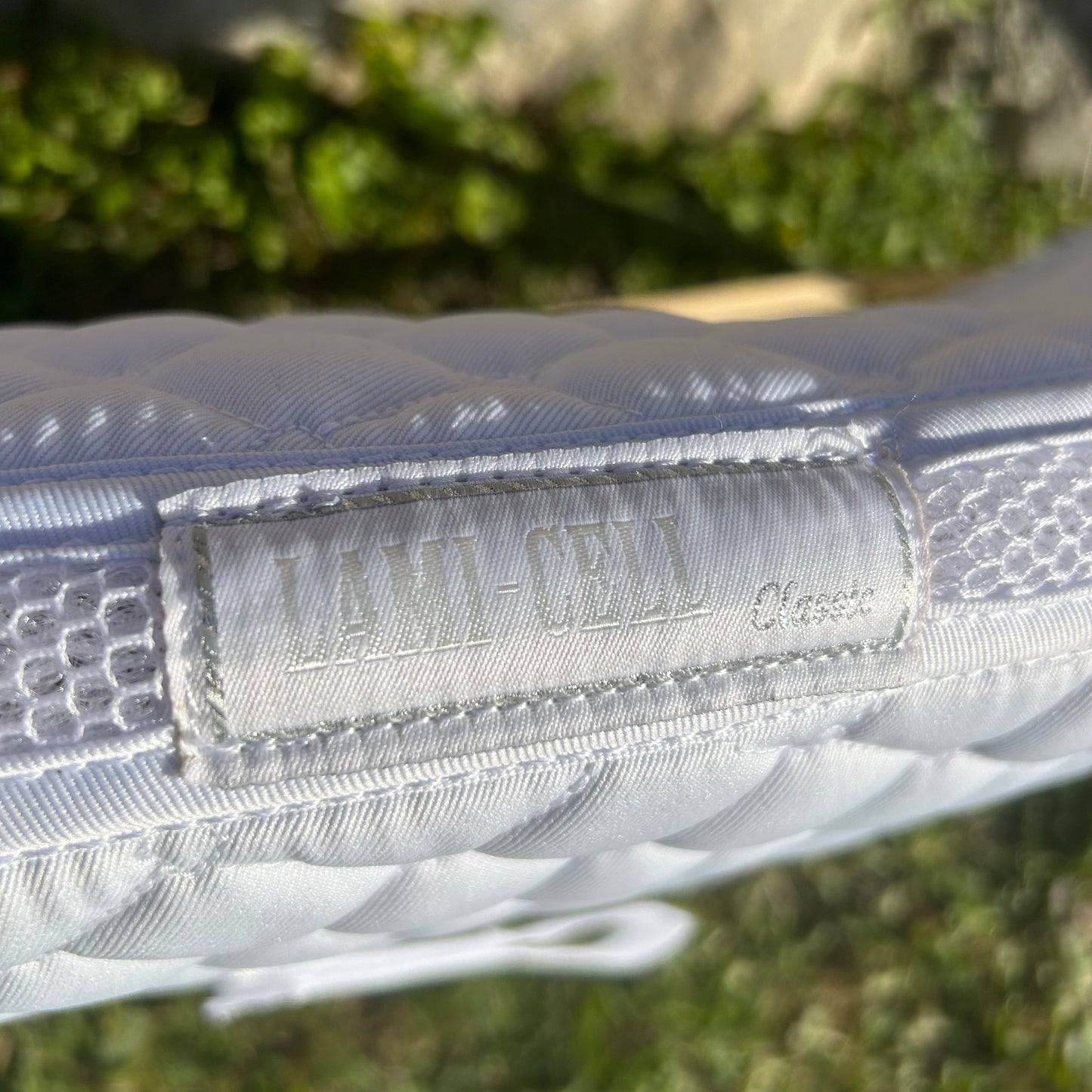 Tapis de selle blanc ~ Lami-Cell Classic Mixte