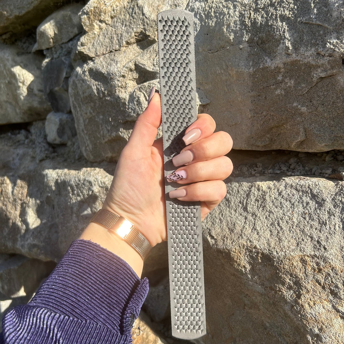 Râpe droite sans manche ~ HIPPOTONIC