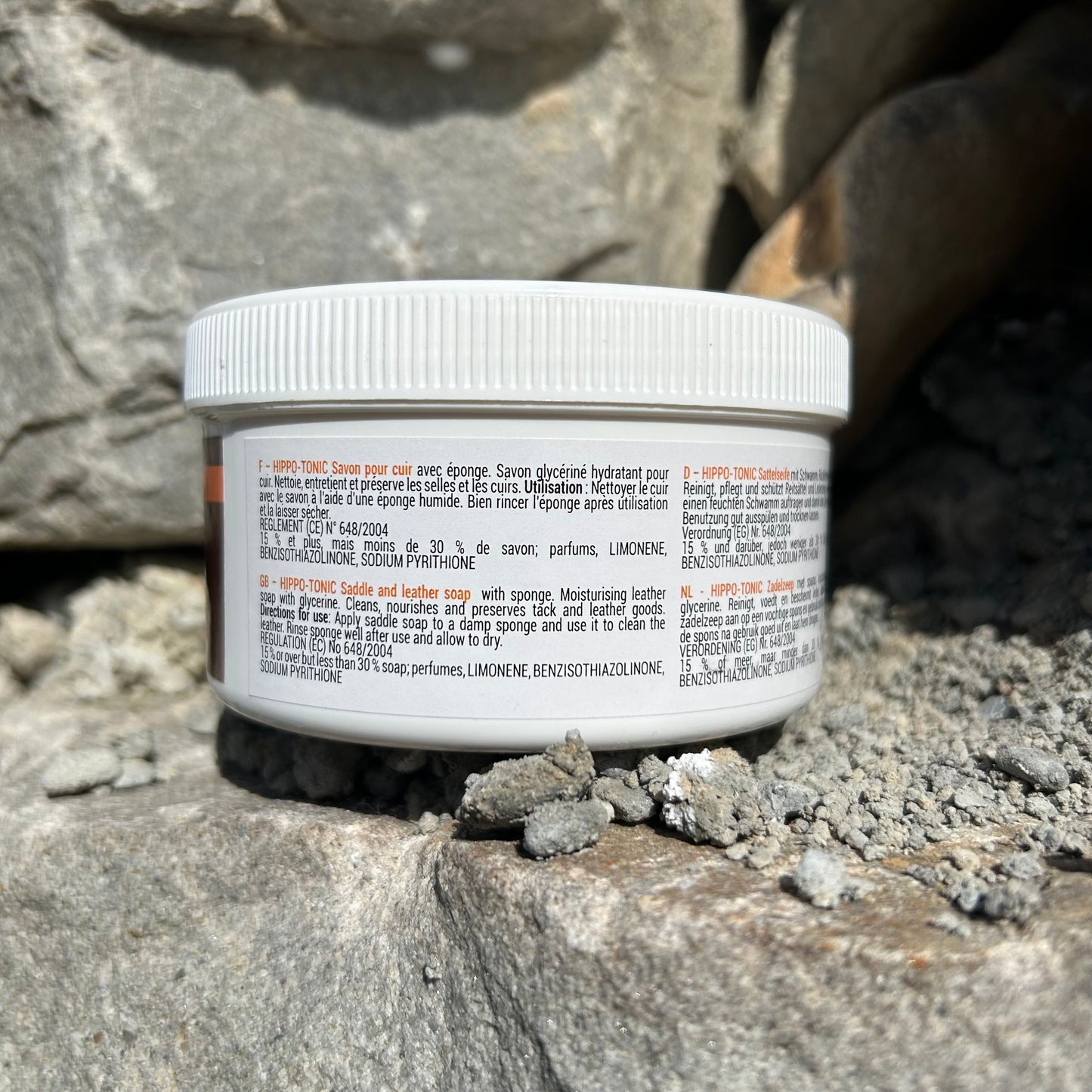 Savon pour cuir ~  HIPPOTONIC 250ml